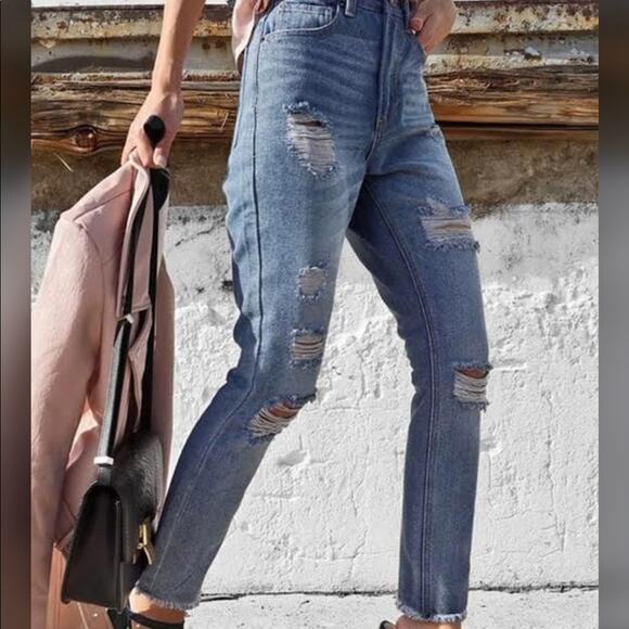 NWT Trace Denim High Waisted Distressed Straight Leg Jeans. Frayed Hem 27/4 - Picture 1 of 4